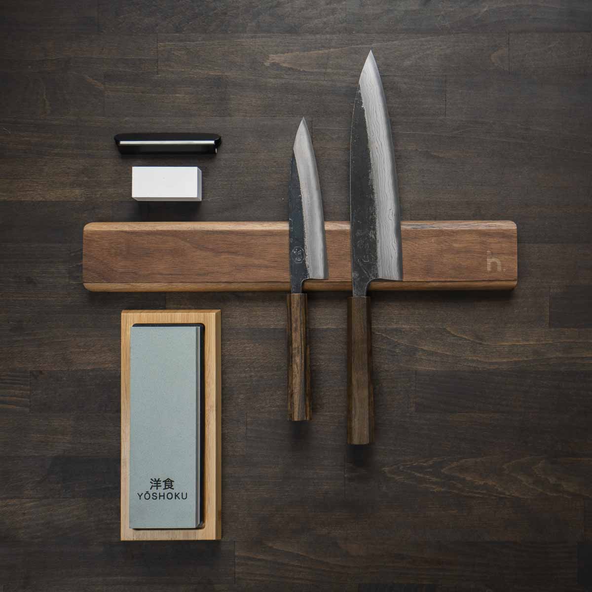 Hatsukokoro Kumokage Blue 2 - 2 Knife Set with Magnetic Strip