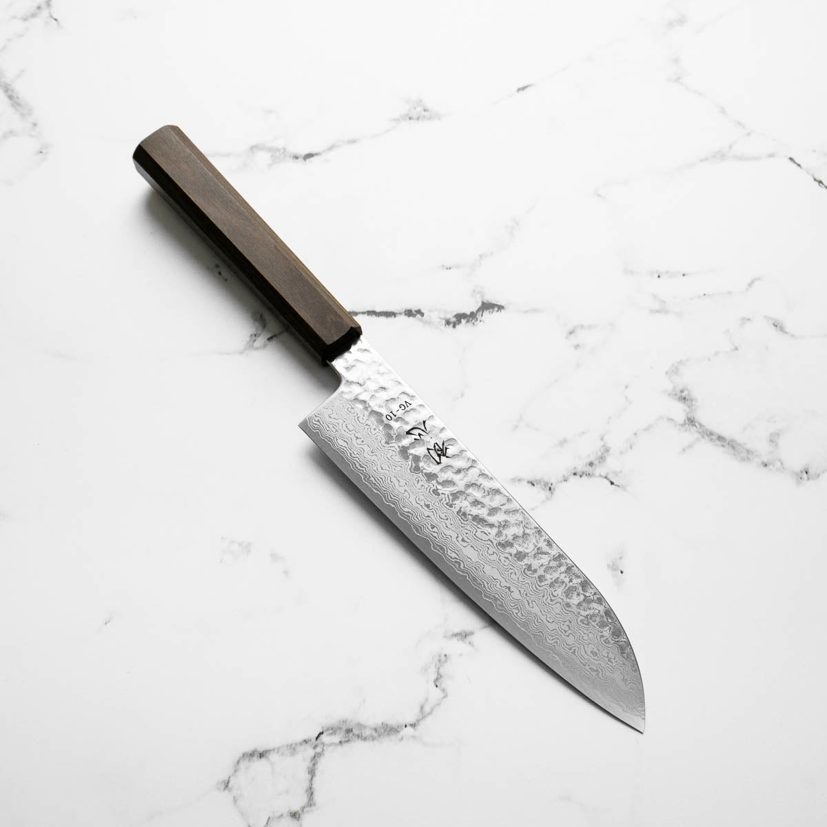 Hatsukokoro Hayabusa VG10 Damascus Tsuchime Santoku 180mm