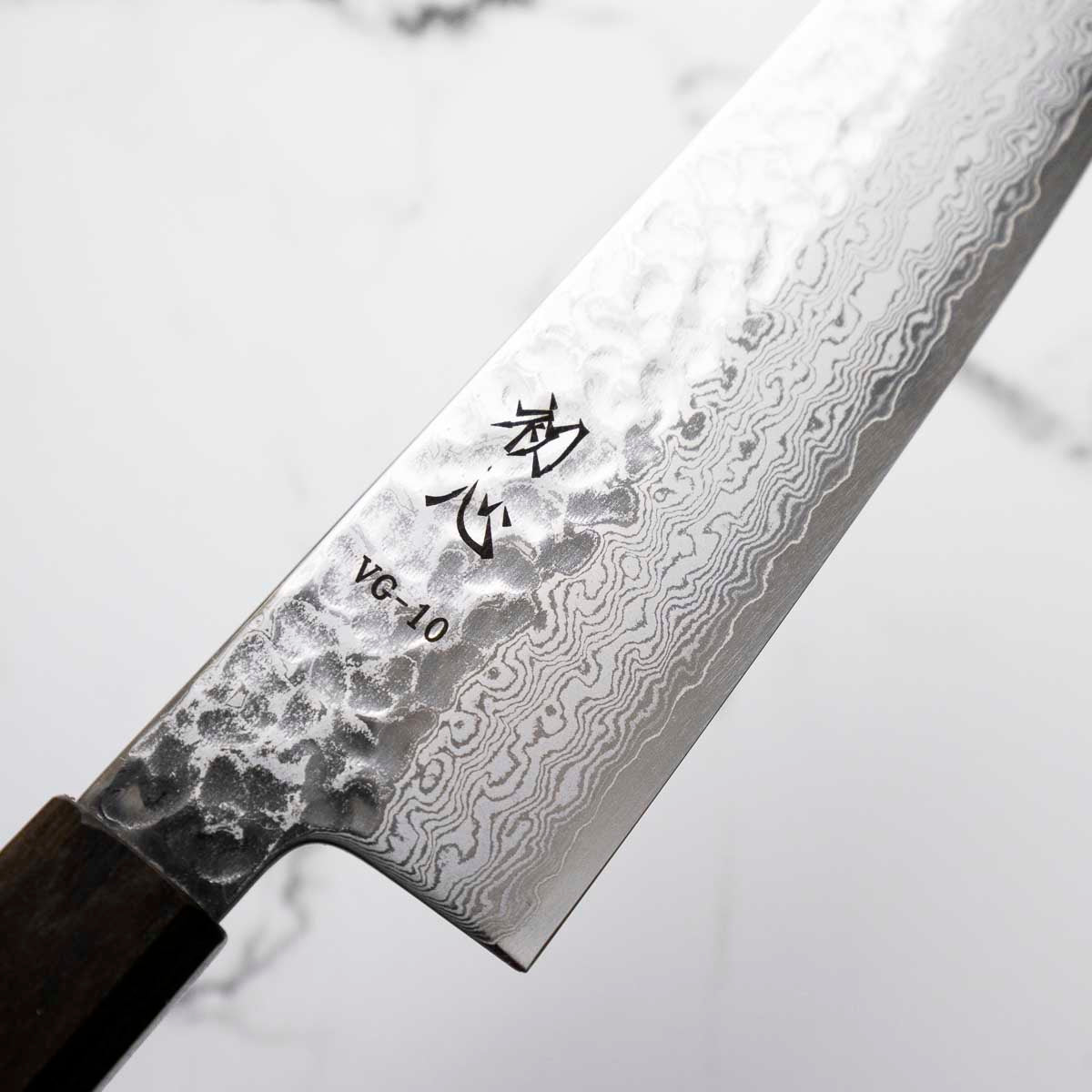 Hatsukokoro Hayabusa VG10 Damascus Tsuchime Santoku 180mm