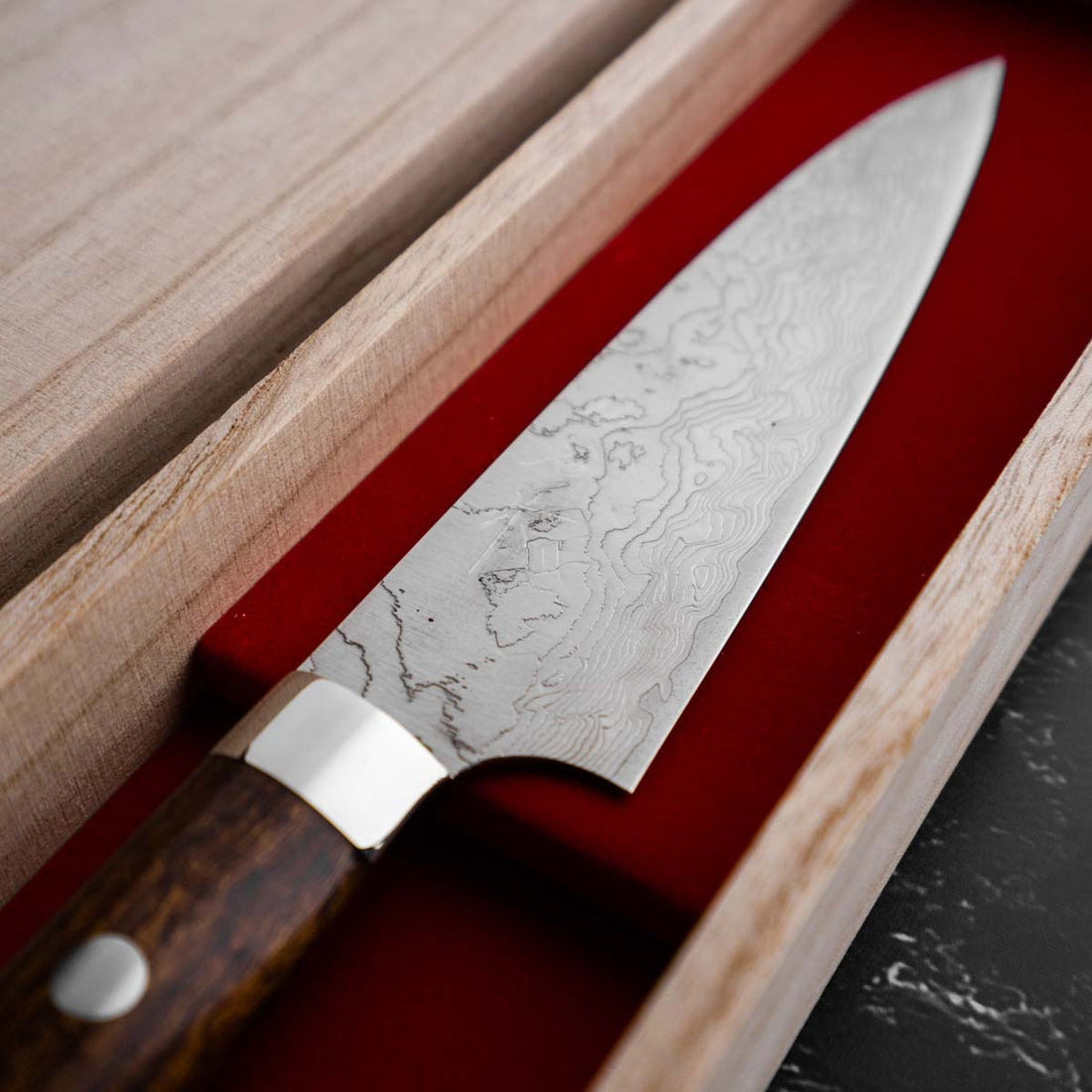 Takeshi Saji R-2 Diamond Damascus Steak Knife (Desert Ironwood Handle