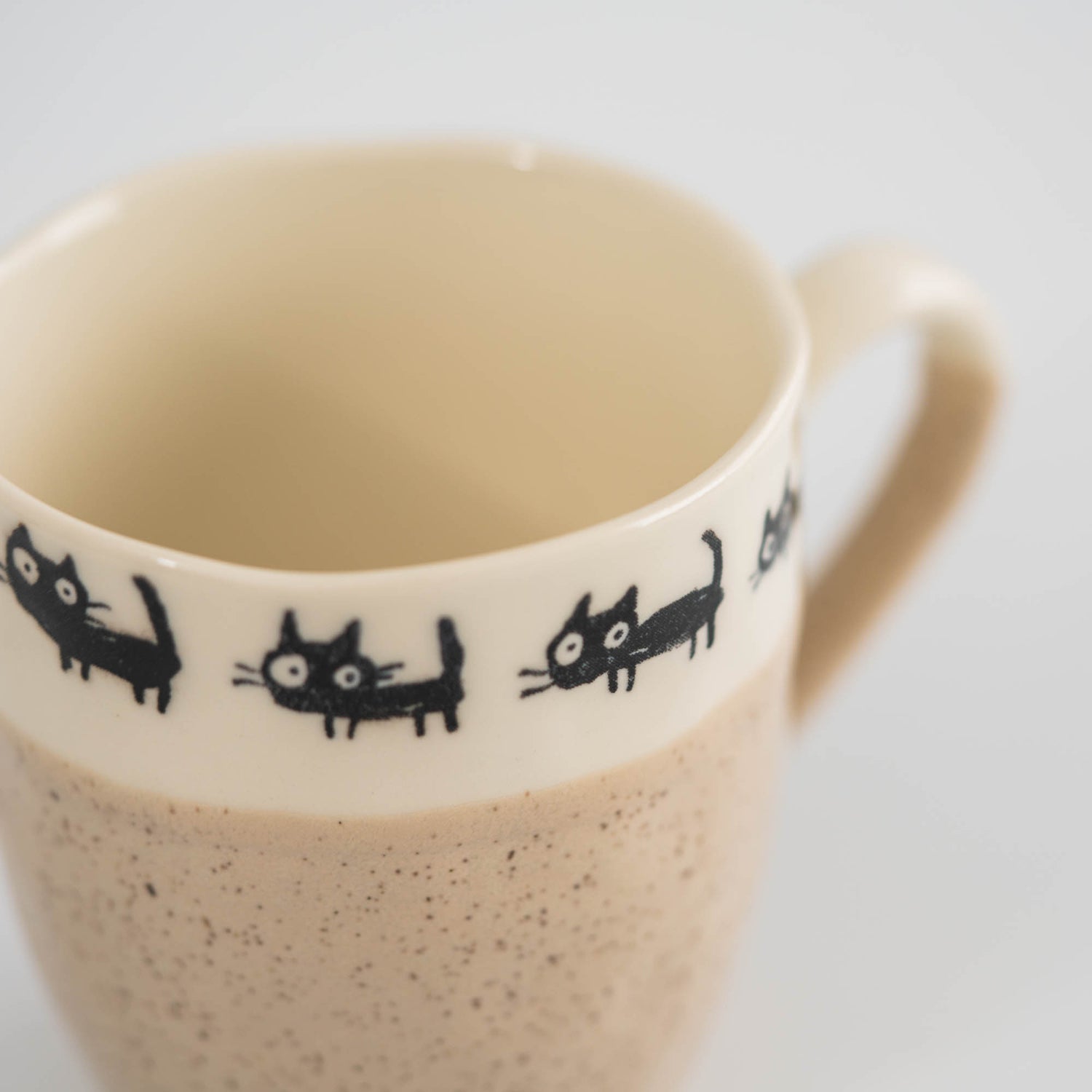 Mug - Beige Cat