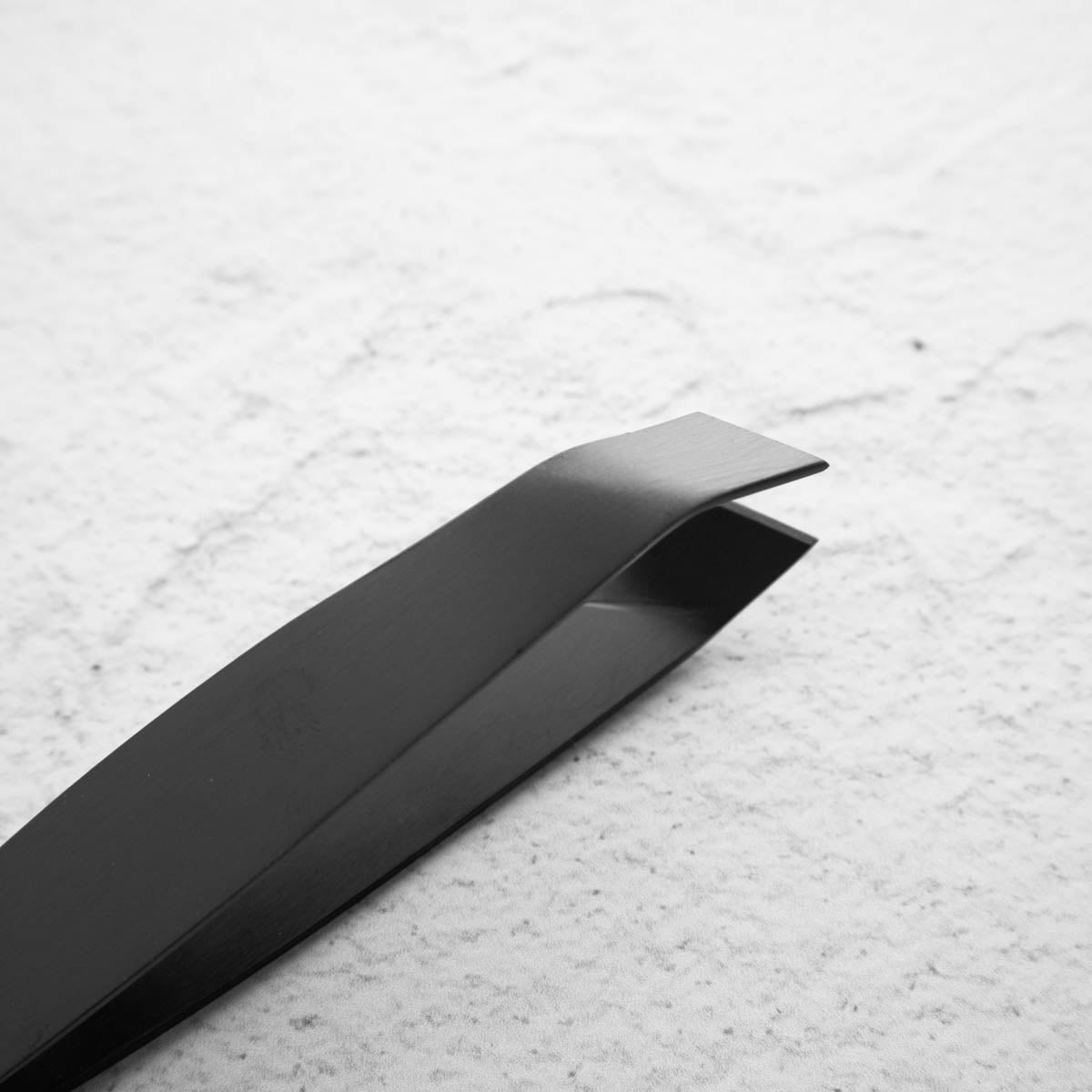 Fishbone Tweezers - Black